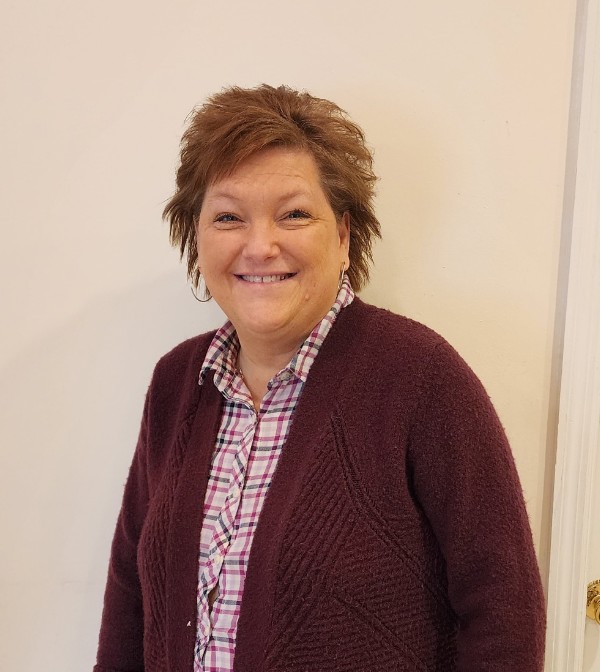 Praise & Worship Team Leader Kim Sutherland Image